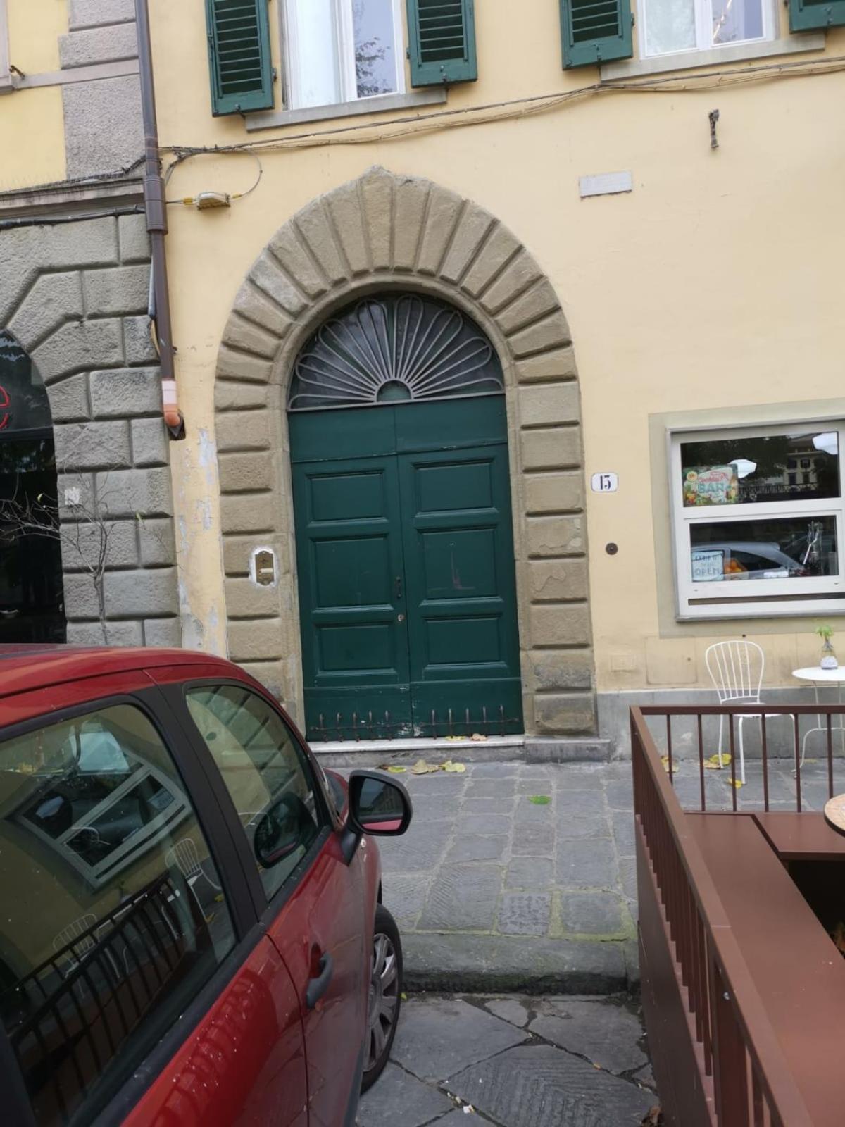 Unyca - Cozy Hideaway In Firenze Bagian luar foto